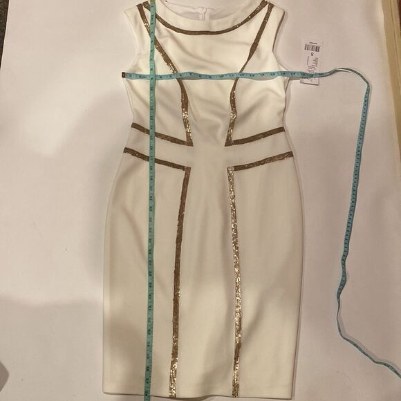 Joseph Ribkoff White Dress with Gold Sequin Detail Size 8 - Picture 7 of 11